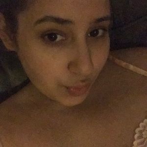 Meet your Posher, Fernanda